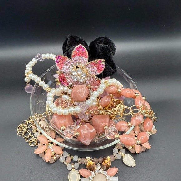 Pink Mystery Jewelry - Picture 2 of 3